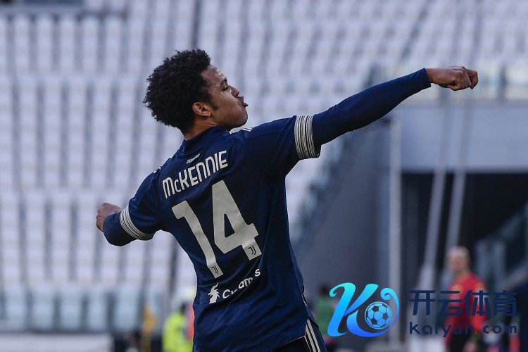 皆体：麦肯尼今夏一心念念留在尤文世界买球体育信息，俱乐部权术与他续约到2028年